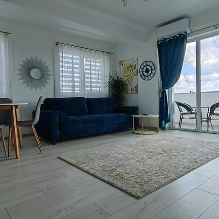 Apartament 1 Mai Bloc Nou-Self Check-In Craiova Ngoại thất bức ảnh